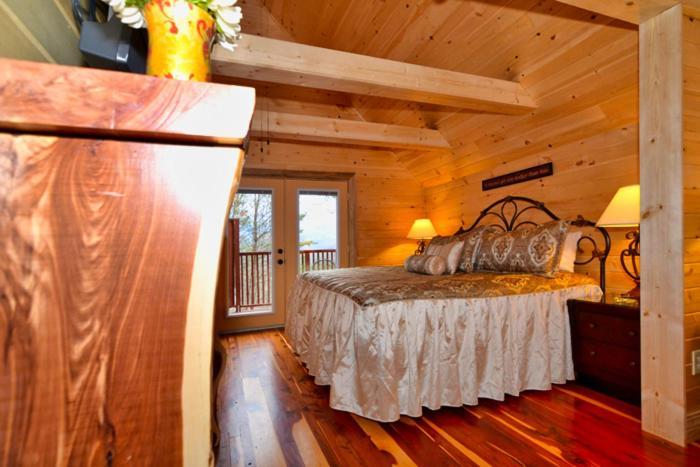 Mountain Love Nest Гатлинбург Экстерьер фото